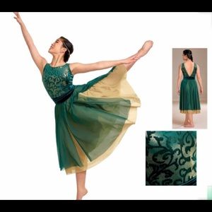 Curtain Call Moving Mountains Costume